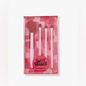 Sweet & Shimmer Travel Makeup Brush Set